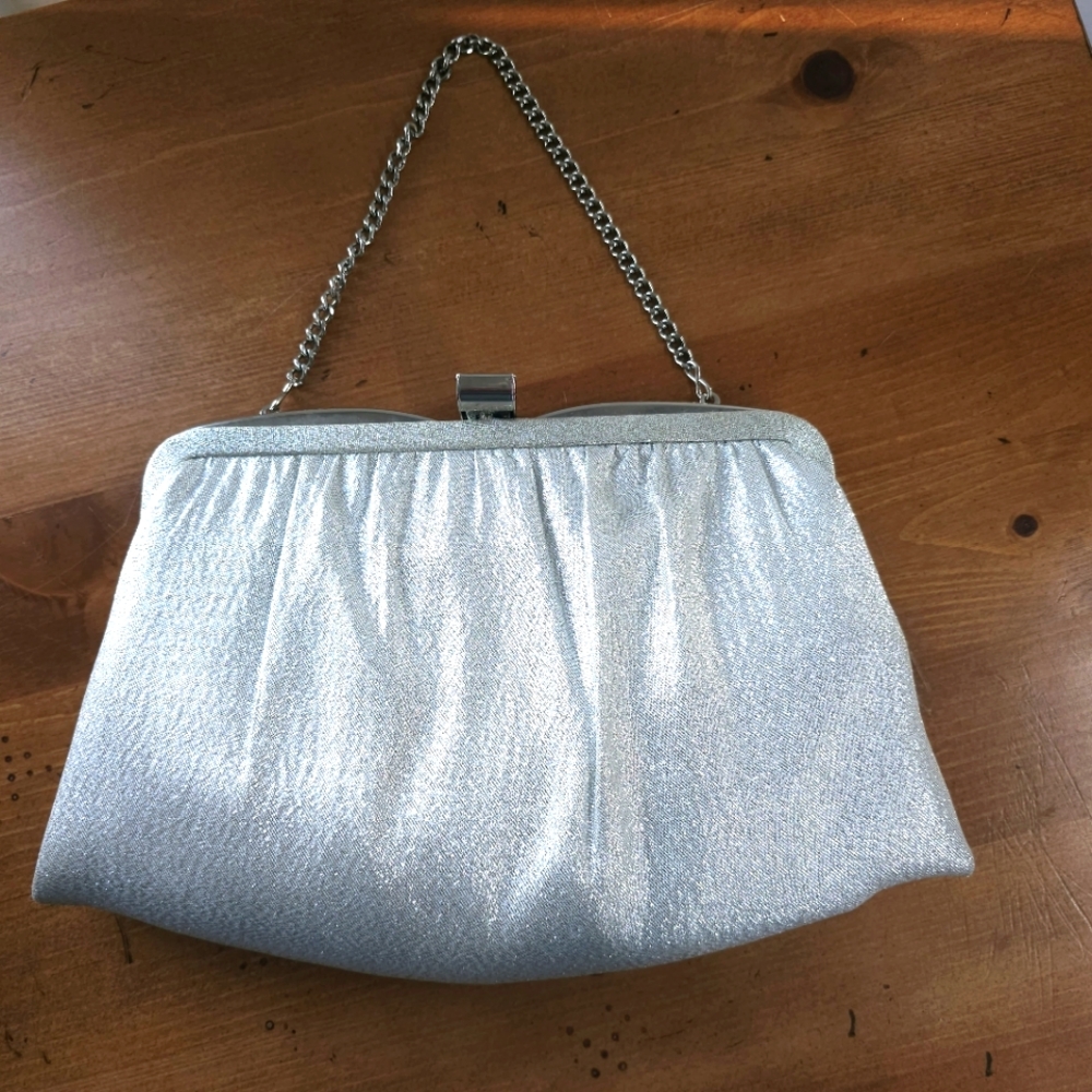 Vintage 1960s Ande Evening Bag Clutch Metallic Silver Inner Divider Cocktail Bag